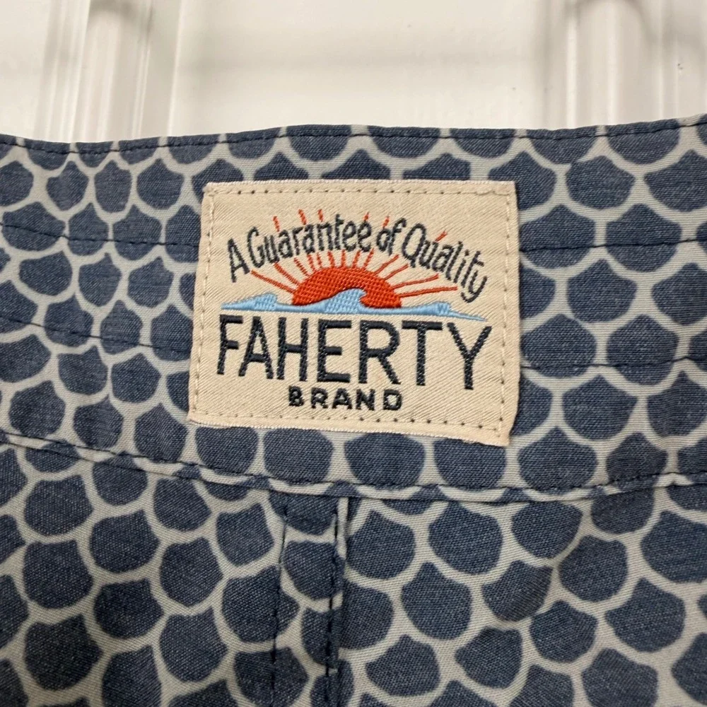 Faherty Brand Mens Blue‎ Scales Print Board Shorts Swim Trunks Size 35